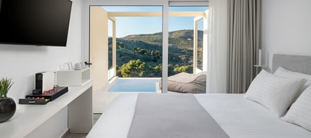Junior Suite With Private Pool