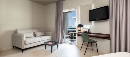 Junior Suite Side Sea View