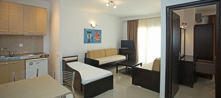 Garden View Family Apartment (one bedroom)