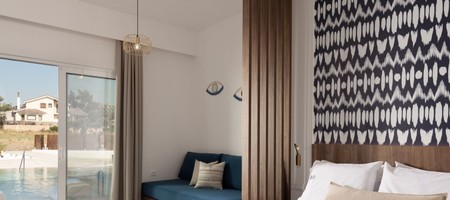 Swim Up Suite