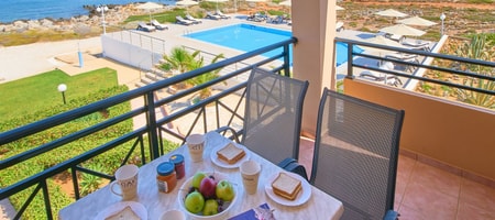 One Bedroom Apartment with Sea View