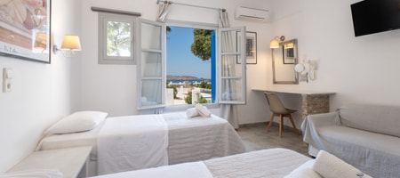 Superior Two-Bedroom Apartment with Sea View (Max 4pax)