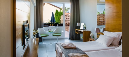 Deluxe Room Inland View-Terrace