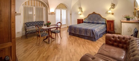 Navona Garden Suites