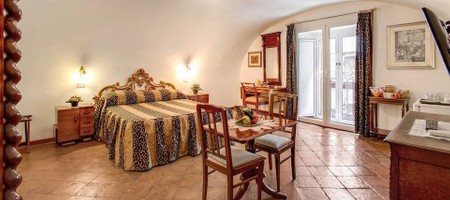 Deluxe Double Room Street View - Pasquino 2
