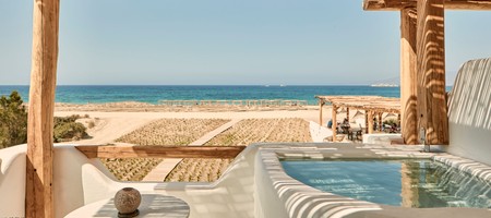 Naxian On The Beach Luxury Boutique Suites