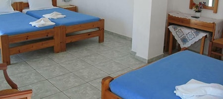 Standard Triple Room with City View