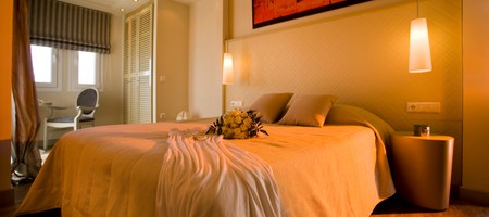 Honeymoon Suite