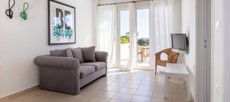 Sea Front Villa with Attic | 93m2