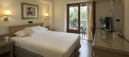 Standard Room with Garden View 19sqm