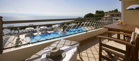 Junior Suite with Fire Place and Sea View 37sqm