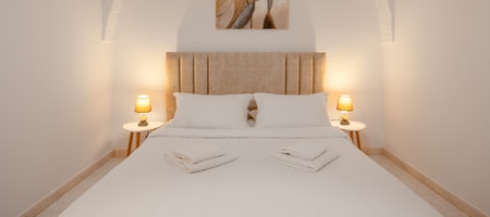 Junior Suite with Caldera View