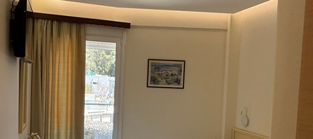 Forest View Double Room with window