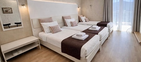 Economy Triple Room