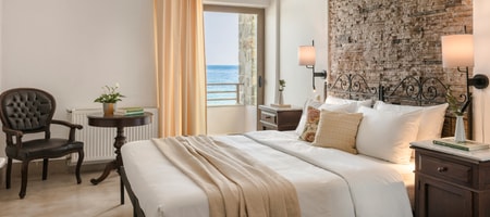 Deluxe Double Room with Sea view (Higher Floor)