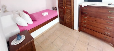 Traditional cave room