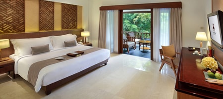 Classic Deluxe Room with Garden View [45 sqm]