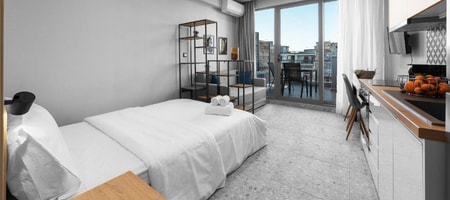 Avenue | Superior Studio 28m² | 8th floor Balcony City view | Syggrou 4