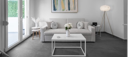 Lusso Bianco | Hippodrome Square 6