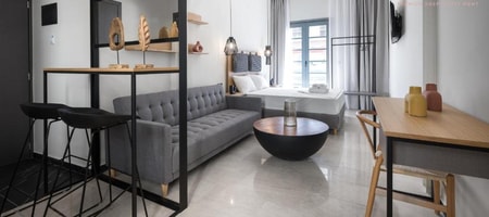 Philus B.1 | Deluxe Suite Balcony 30m² | Svolou 41