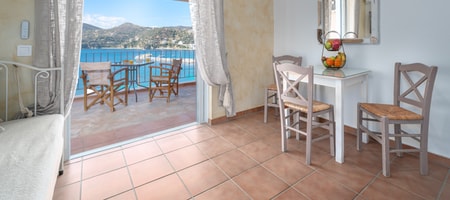 One-Bedroom Apartment No.5 with Seaview - 2nd Floor