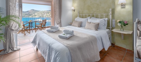Studio No.6 with Seaview - 2nd Floor