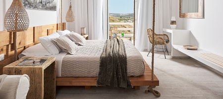 Suite with Sea View & Hot Tub - First Floor