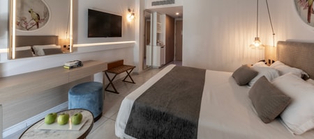 Universal Room