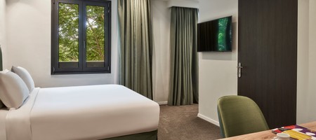 Economy Room