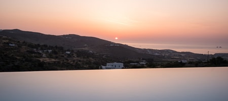 Noble 7 Suites