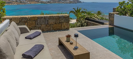 Premium Suite with Sea View & Private Heated Pool - 45m²