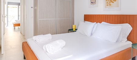 Deluxe Double Bedroom