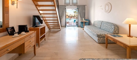 Maisonette Pool Access