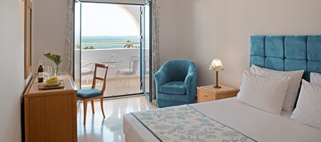 Twin Direct Sea View