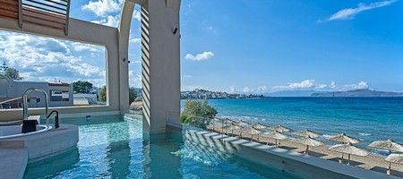 Ultimate Haven Sea Front with Private Pool