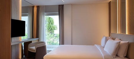 Standard King Room