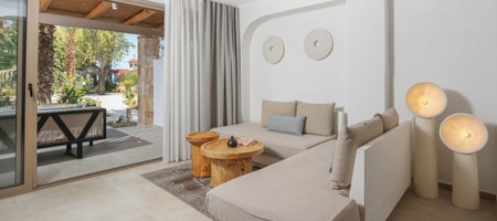 Executive 1-Bedroom Suite Pool View