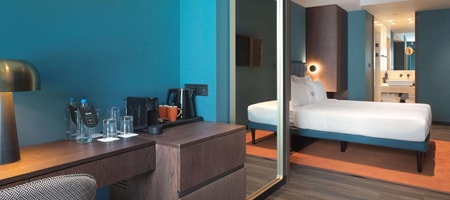 Deluxe Space Room