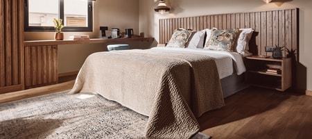 Deluxe Double Room with Side Sea View