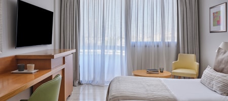 Twin / Double Room Inland View