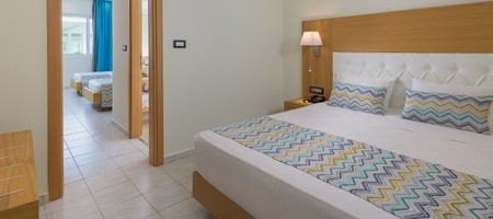 Family Conecting Door Garden or Pool View