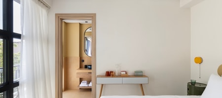 Cosy Room with Balcony