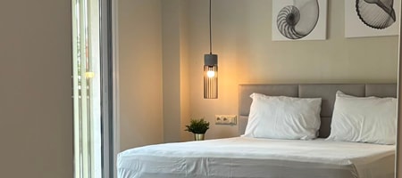 One-Bedroom Apartment with Terrace