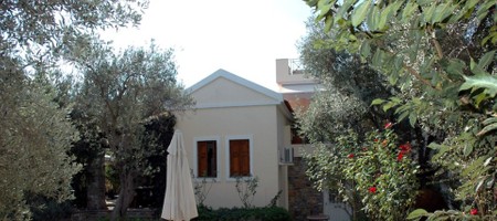 Double-bed with kitchen 2nd floor (Yera house)