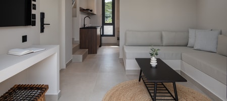 Maisonette with Private Pool