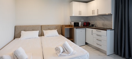 Sea-Side Apartment 303
