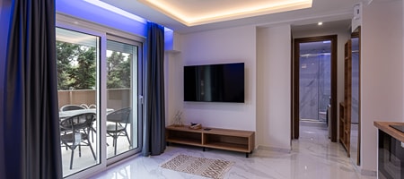 Suite with Private Pool 24