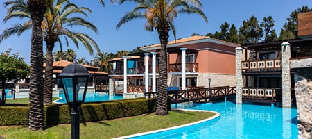 Maisonnette with Sharing Pool