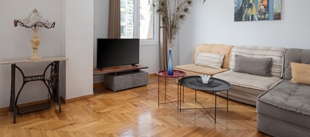 Zeus Grand Apartment