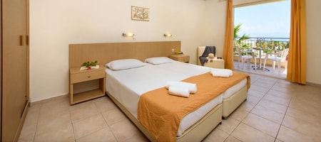 Double Room | Pool or Sea View